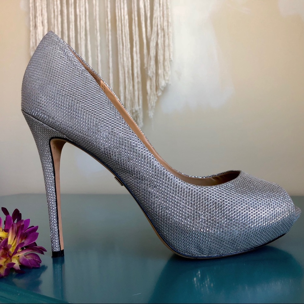 BADGLEY MISCHKA silver stiletto peep toe heels